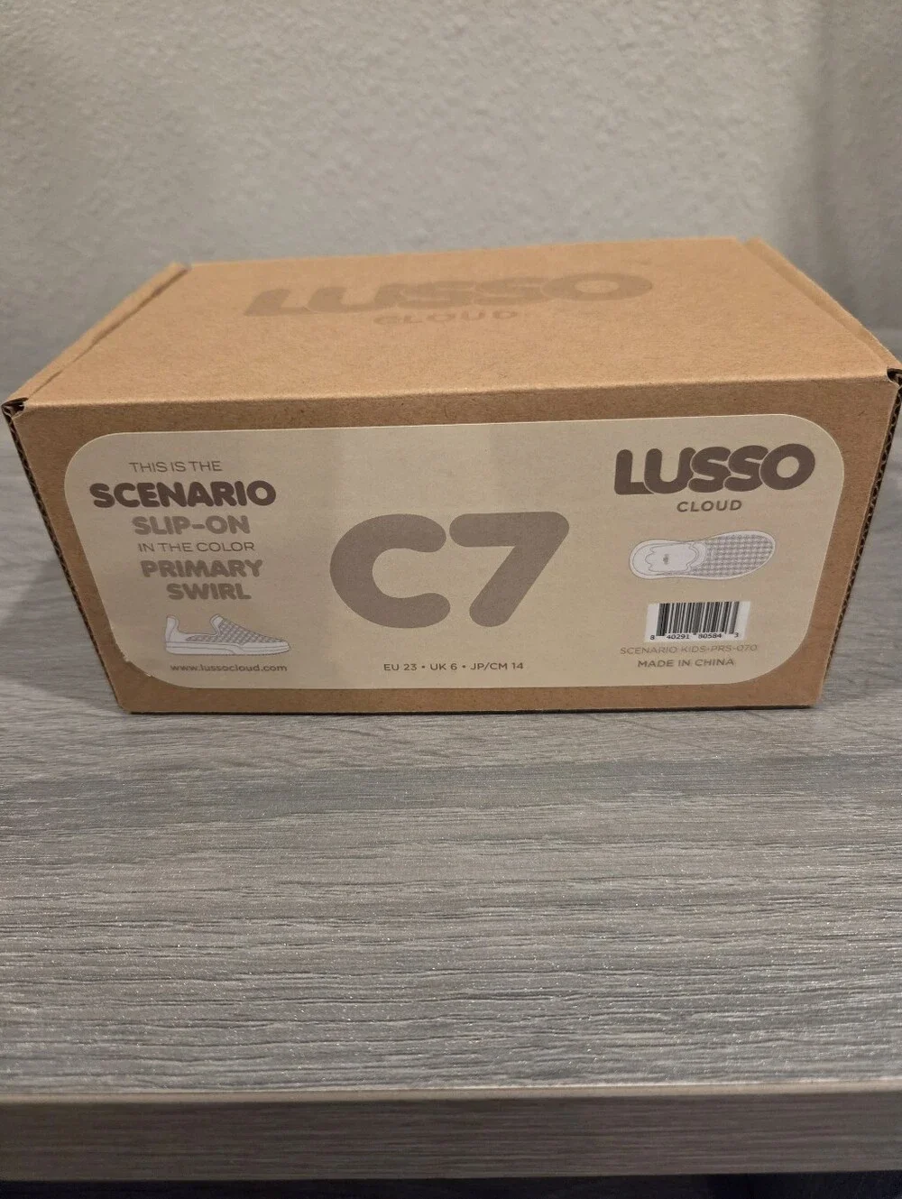Lusso Cloud Scenario Kids Slip On Shoes 7C Primary Swirl New In Box